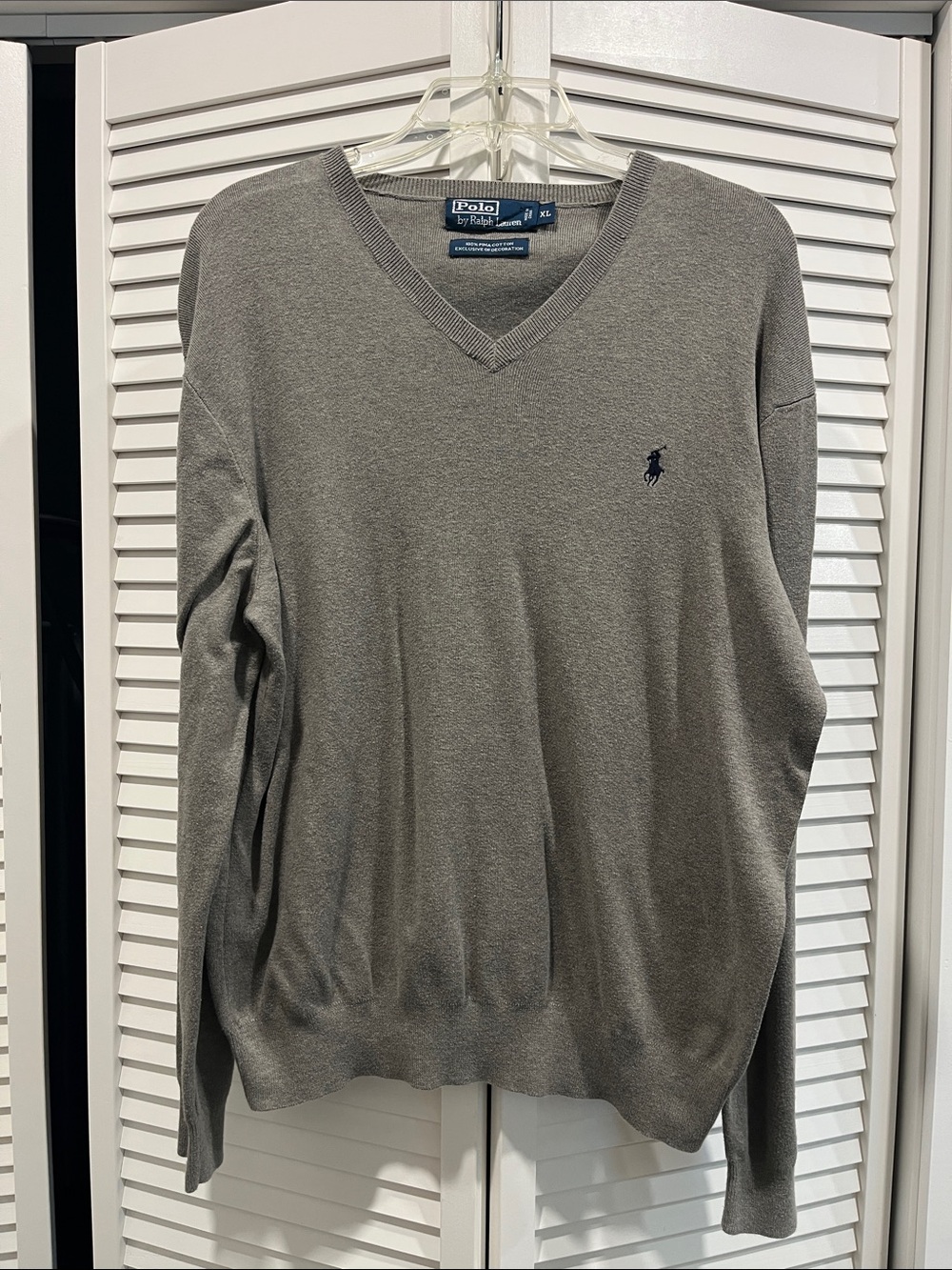 Polo by Ralph Lauren Men's V-Neck Sweater in Light Gray with Navy Pony